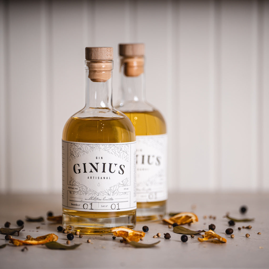 Bouteilles de gin maison wintergreen